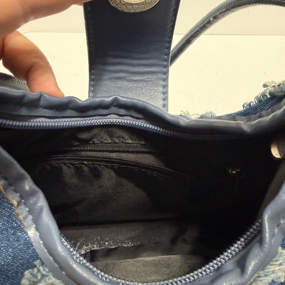 Chic Blue Denim Shoulder Bag, Boho, Cottagecore, 8 in x 5 in, Super Cute! - Picture 5 of 8